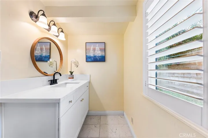 410 E Colorado Boulevard, Arcadia, California 91006