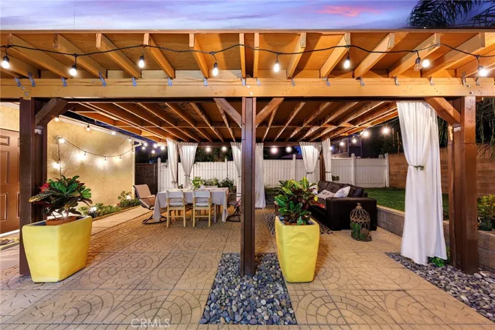 410 E Colorado Boulevard, Arcadia, California 91006