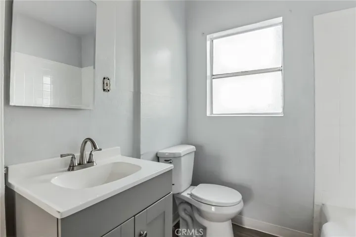 11049 Hulme Avenue, Lynwood, California 90262
