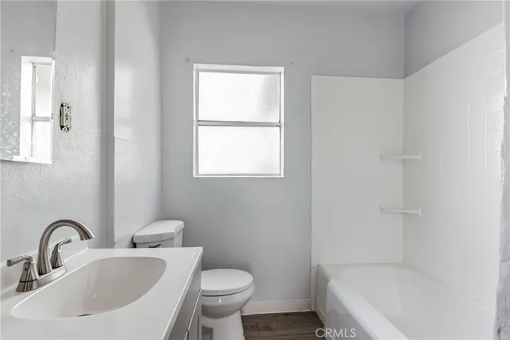 11049 Hulme Avenue, Lynwood, California 90262