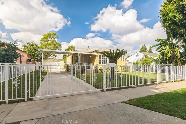 11049 Hulme Avenue, Lynwood, California 90262