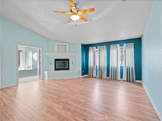 13025 Greensboro Road, Victorville, California 92395
