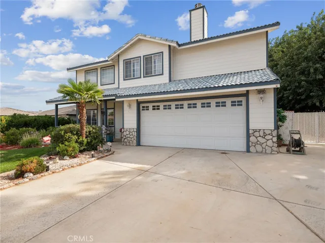 13025 Greensboro Road, Victorville, California 92395
