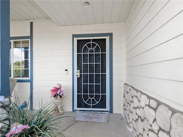 13025 Greensboro Road, Victorville, California 92395