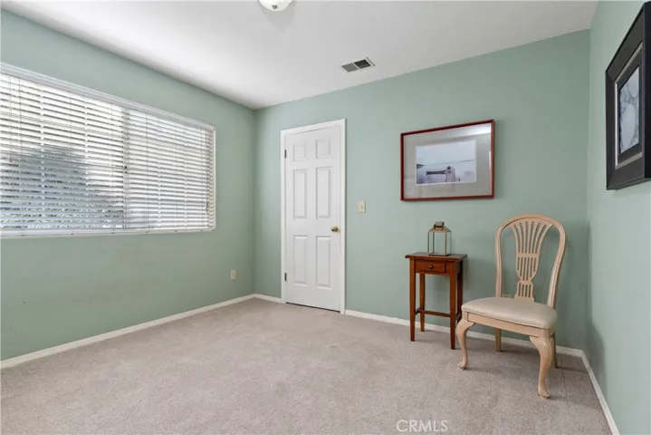 Upstairs bedroom One