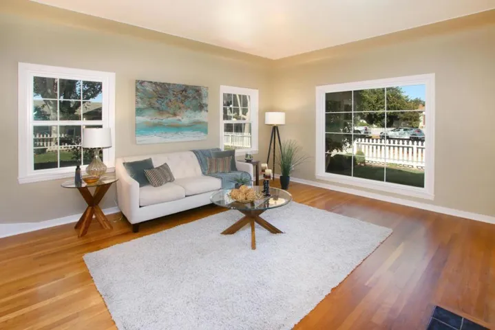 489 Haydon Street, Hollister, California 95023