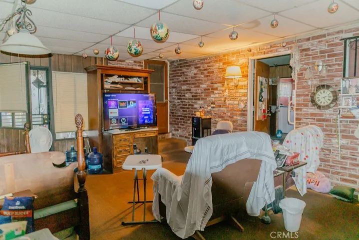 985 W 14th Street, San Bernardino, California 92411