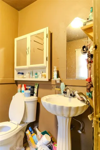 985 W 14th Street, San Bernardino, California 92411