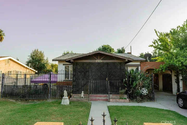 985 W 14th Street, San Bernardino, California 92411