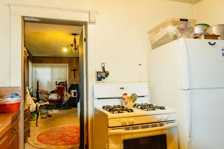 985 W 14th Street, San Bernardino, California 92411