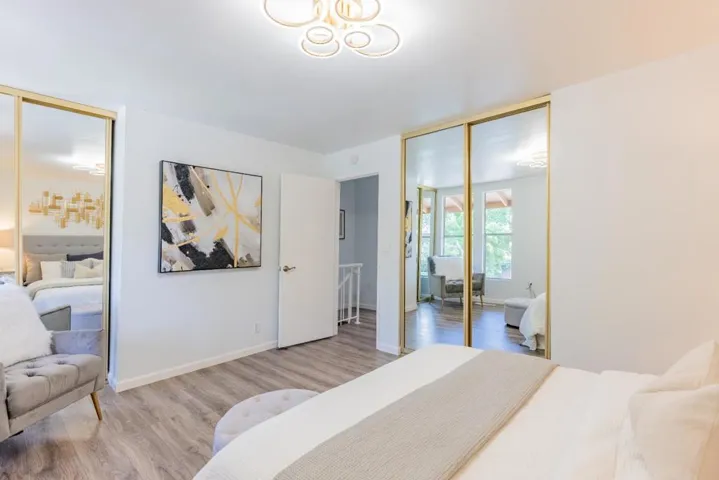220 Red Oak Drive M, Sunnyvale, California 94086