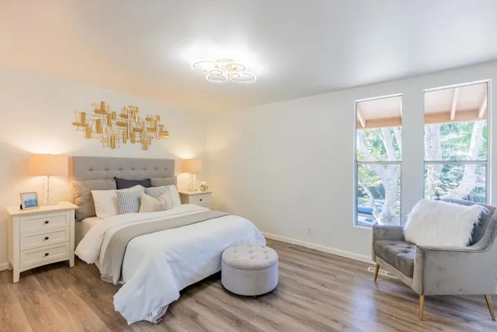 220 Red Oak Drive M, Sunnyvale, California 94086