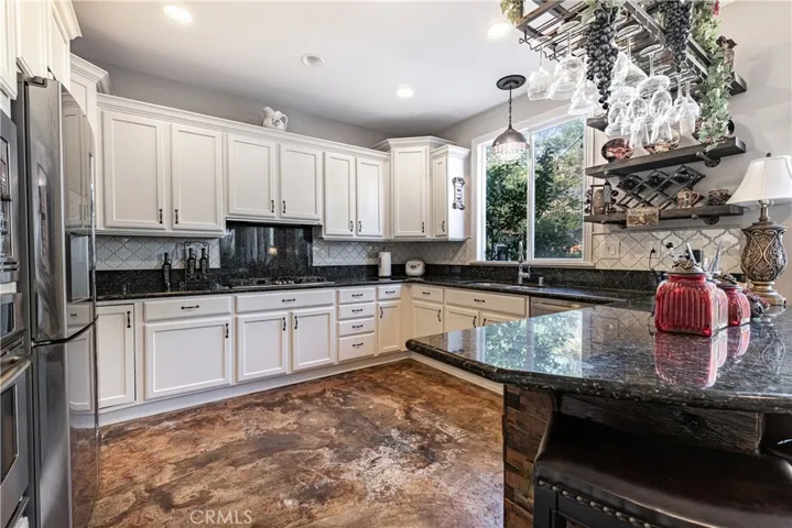 Kitchen granite counter tops