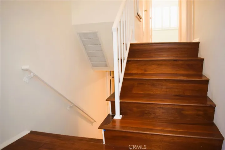 27656 Ironstone Drive 5, Canyon Country, California 91387