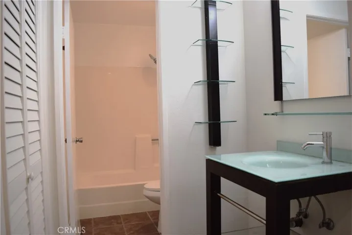 27656 Ironstone Drive 5, Canyon Country, California 91387