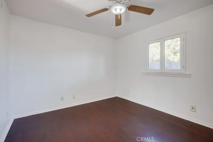 704 Fairlawn Avenue, Santa Ana, California 92703
