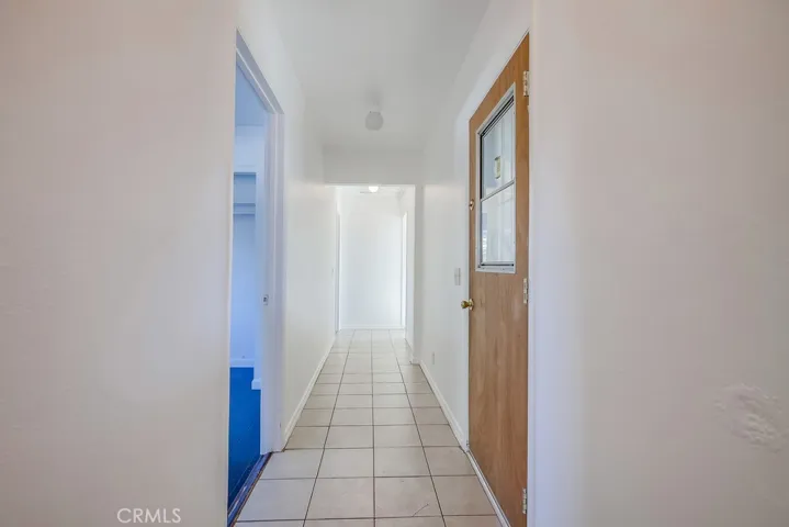 704 Fairlawn Avenue, Santa Ana, California 92703