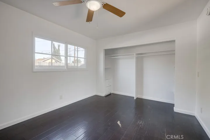 704 Fairlawn Avenue, Santa Ana, California 92703