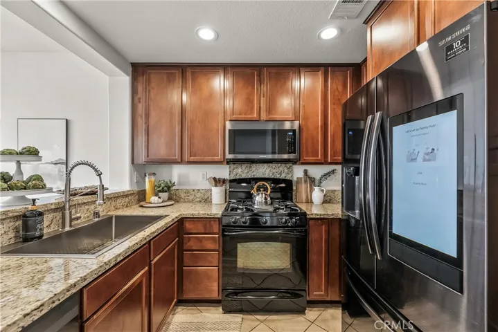 28422 Herrera Street 178, Valencia, California 91354