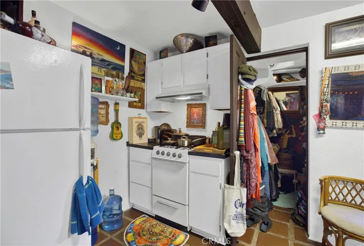 1354 Morningside Drive, Laguna Beach, California 92651