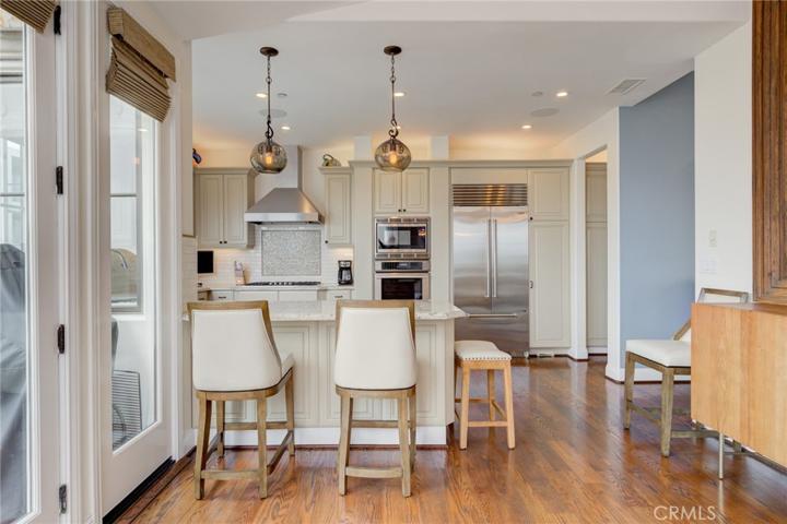 99 Bayview, Manhattan Beach, California 90266