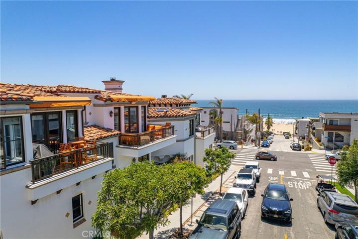 99 Bayview, Manhattan Beach, California 90266