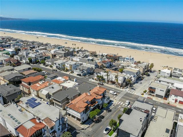 99 Bayview, Manhattan Beach, California 90266