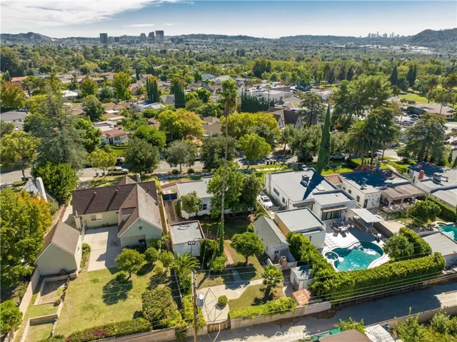 1329 Sonora Avenue, Glendale, California 91201