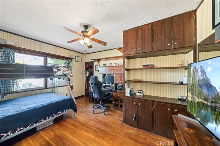 1329 Sonora Avenue, Glendale, California 91201