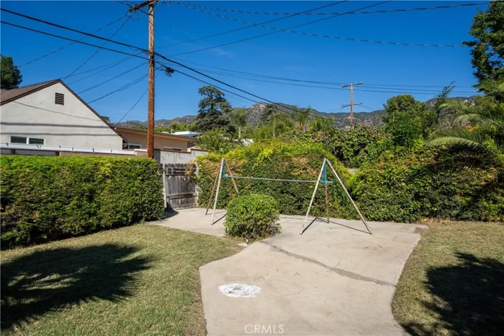 1329 Sonora Avenue, Glendale, California 91201