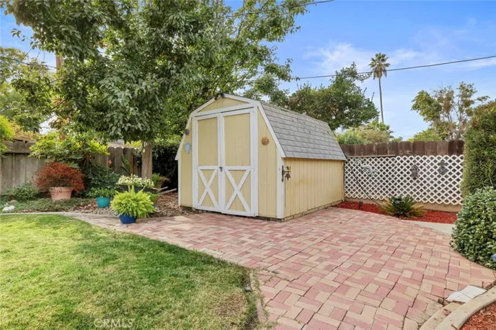 830 Brookdale Drive, Merced, California 95340
