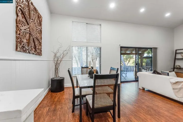 838 Valley Run, Hercules, California 94547