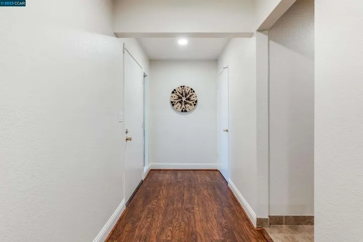 838 Valley Run, Hercules, California 94547