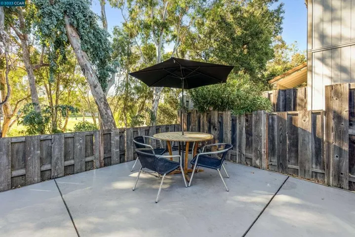 838 Valley Run, Hercules, California 94547
