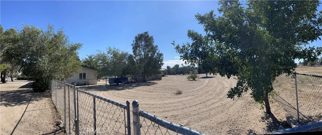 15811 Ash Street, Hesperia, California 92345