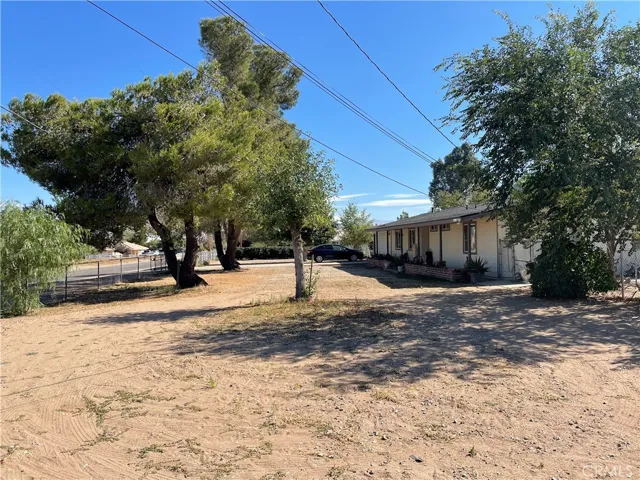 15811 Ash Street, Hesperia, California 92345