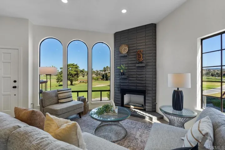 2324 La Costa Avenue C, Carlsbad, California 92009
