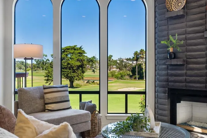 2324 La Costa Avenue C, Carlsbad, California 92009