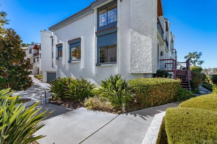2324 La Costa Avenue C, Carlsbad, California 92009