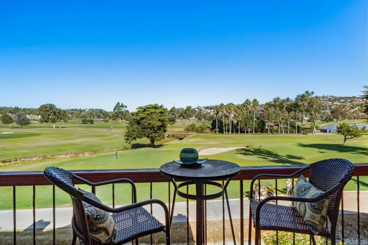 2324 La Costa Avenue C, Carlsbad, California 92009