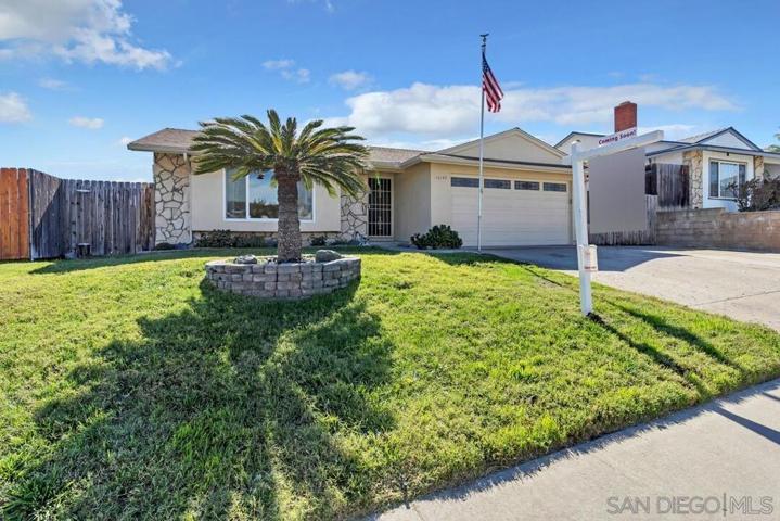 10143 Maple Tree Rd, Santee, California 92071