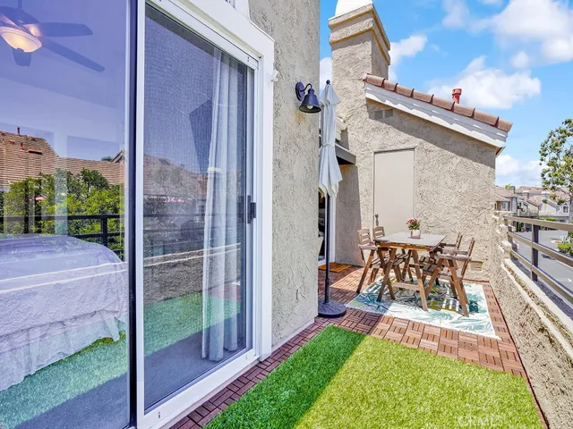 25051 Calle Playa Unit H, Laguna Niguel, California 92677