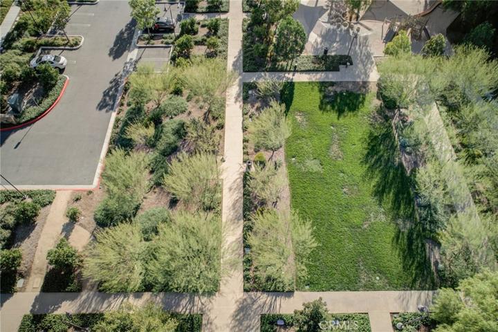 2521 Verna Drive Unit 108, Corona, California 92883