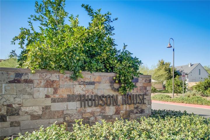 2521 Verna Drive Unit 108, Corona, California 92883