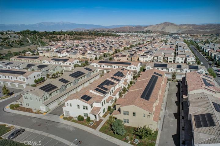 2521 Verna Drive Unit 108, Corona, California 92883