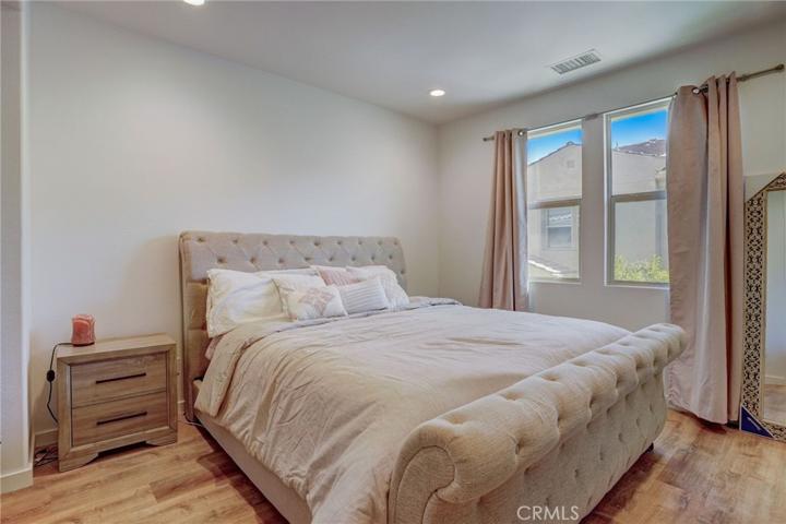 2521 Verna Drive Unit 108, Corona, California 92883