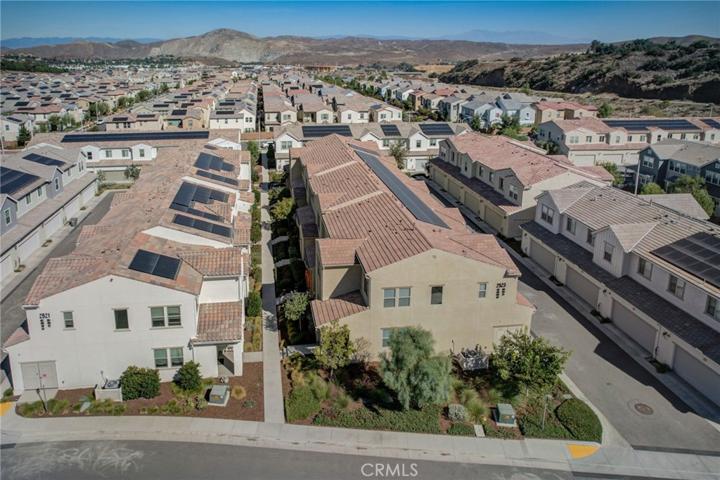 2521 Verna Drive Unit 108, Corona, California 92883