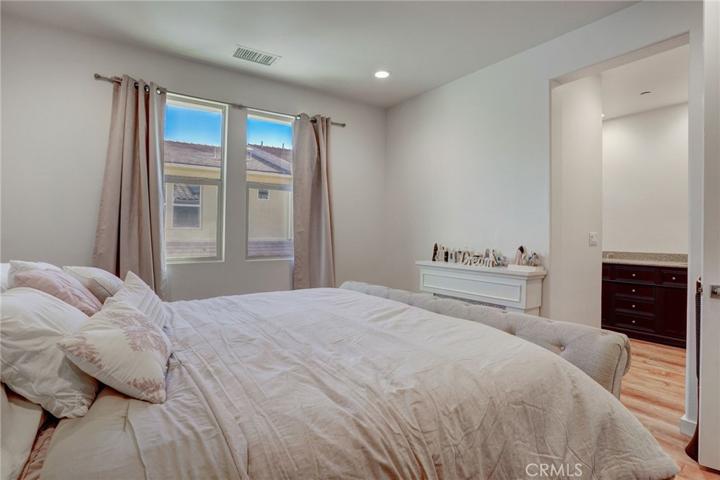 2521 Verna Drive Unit 108, Corona, California 92883