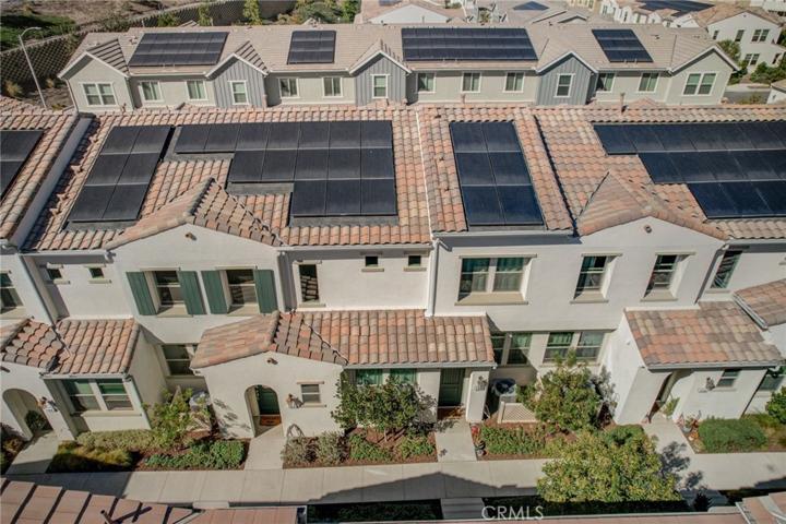 2521 Verna Drive Unit 108, Corona, California 92883
