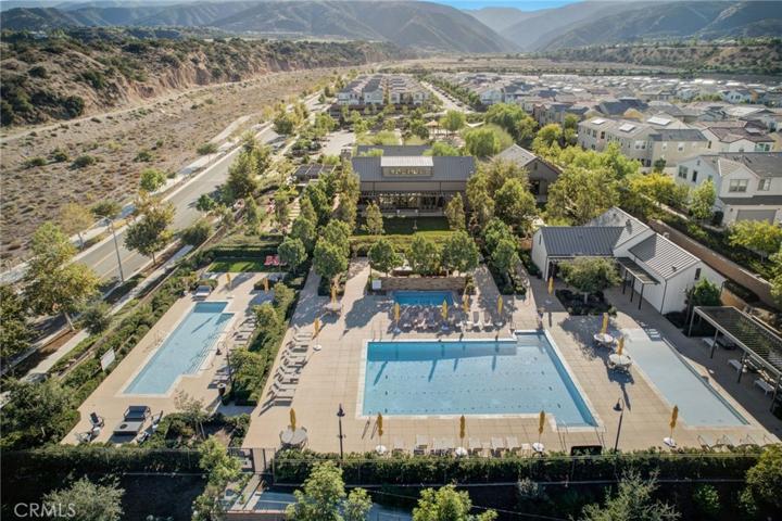 2521 Verna Drive Unit 108, Corona, California 92883